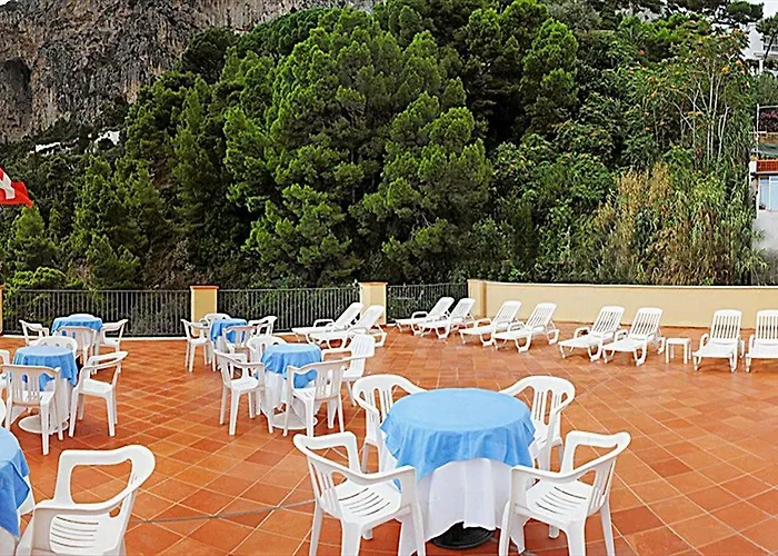 Hotel Weber Ambassador 4*