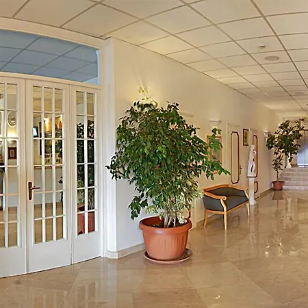 Hotell Weber Ambassador Capri