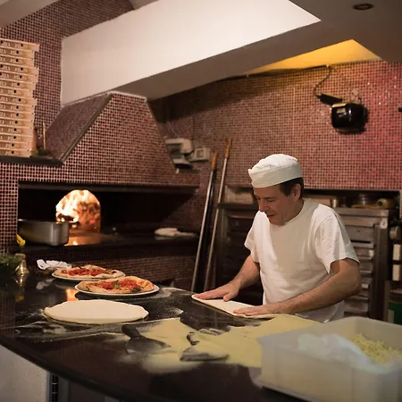 Hotell Weber Ambassador