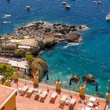 Weber Ambassador Otel 4*