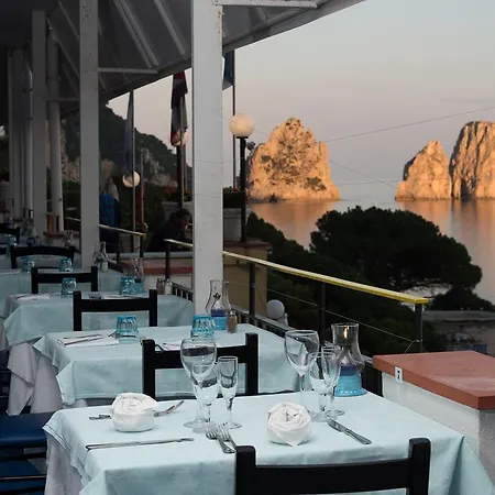 Weber Ambassador Hotel Capri