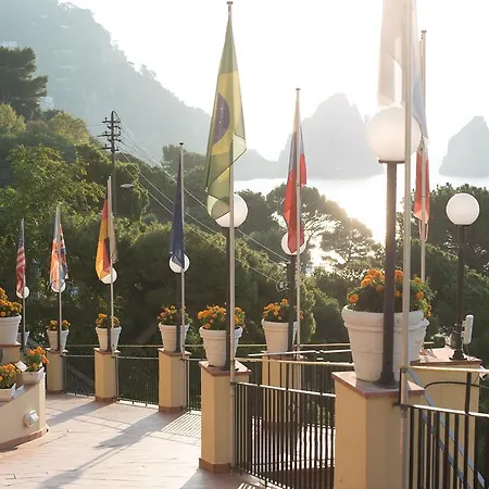 Hotel Weber Ambassador 4*