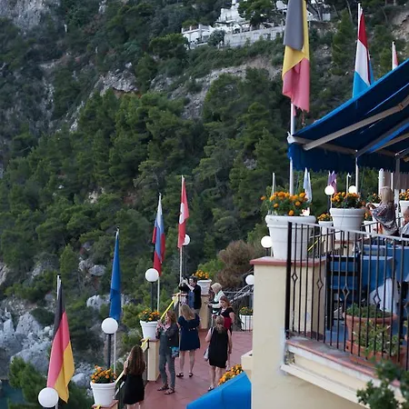 Weber Ambassador Hotel Capri