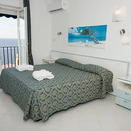 Hotel Weber Ambassador Capri