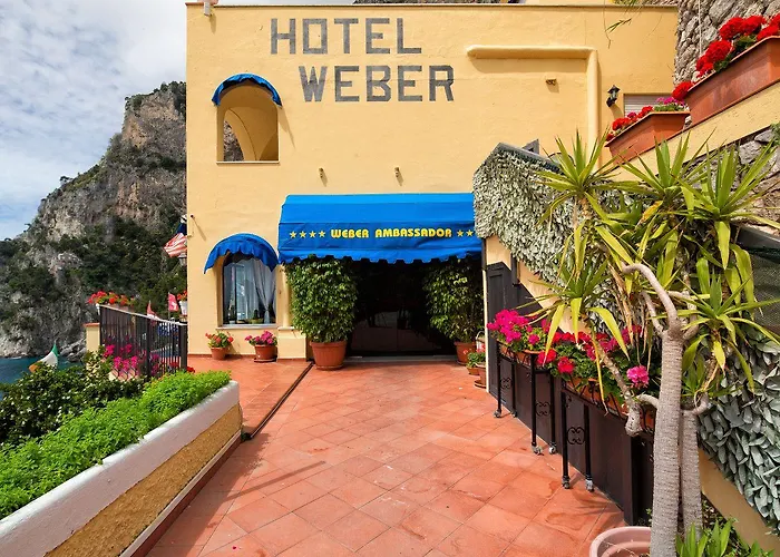 Weber Ambassador Hotel Capri